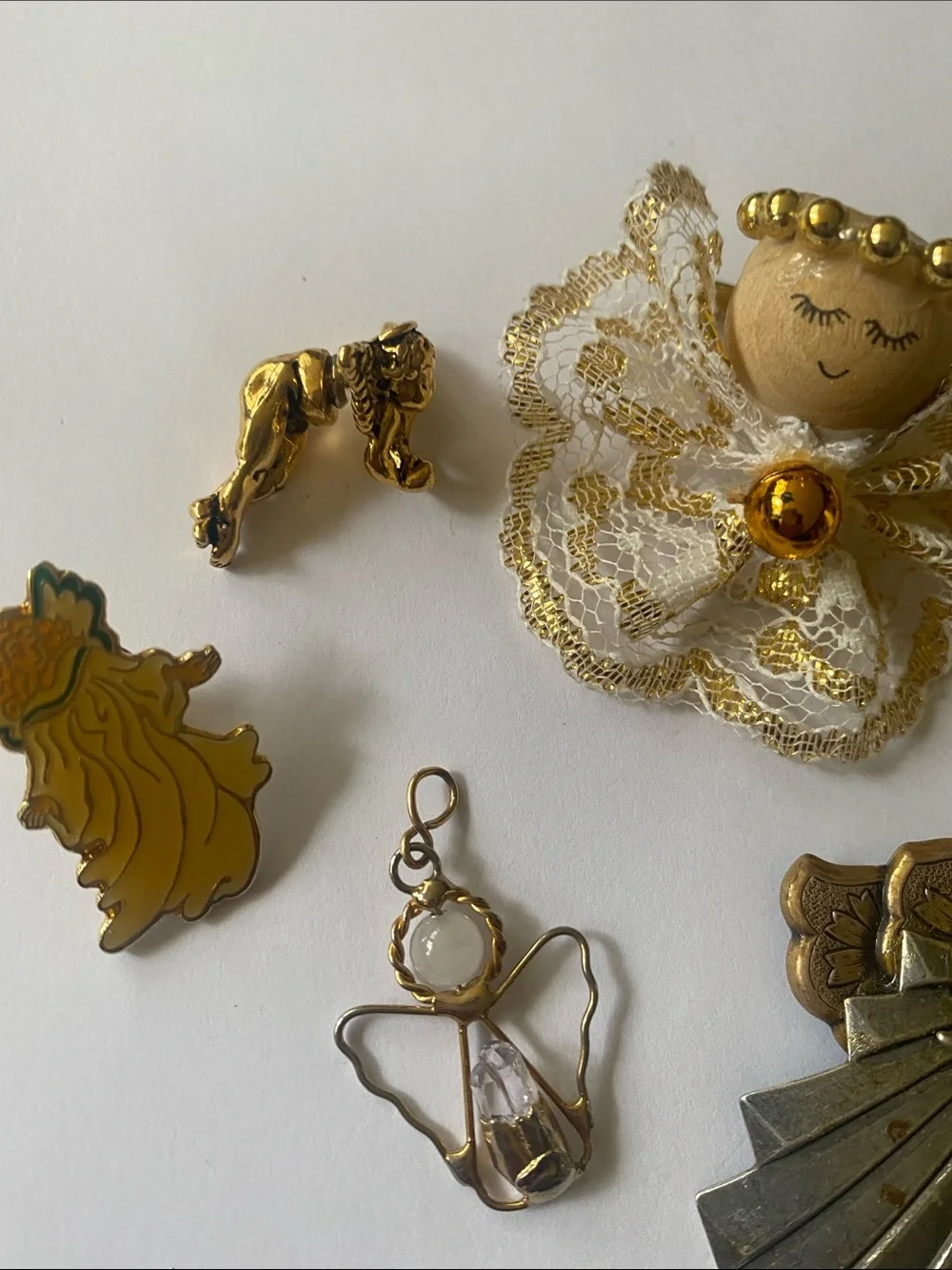 Vintage Gold and Cream Lace Angel Brooch Collection lot